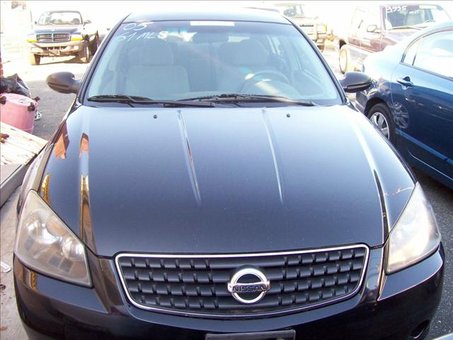 Nissan Altima 2005 photo 1