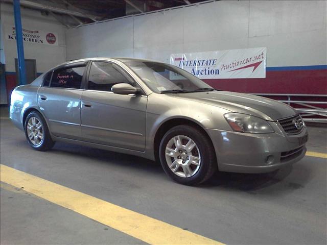 Nissan Altima 2005 photo 3