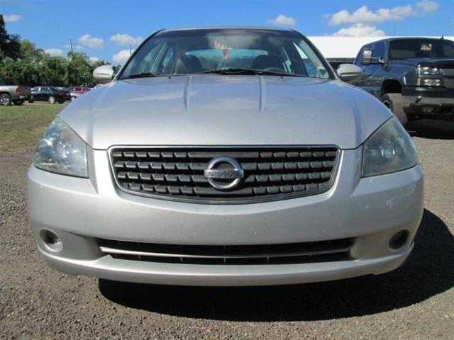 Nissan Altima 2005 photo 4