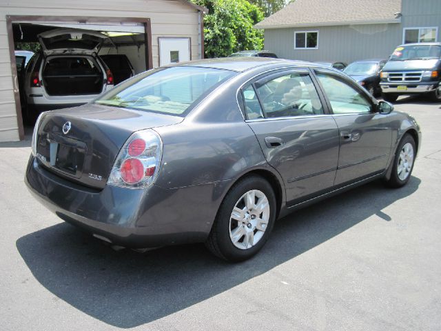 Nissan Altima 2005 photo 4