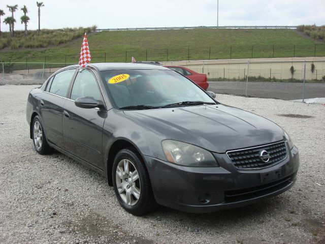 Nissan Altima 2005 photo 3