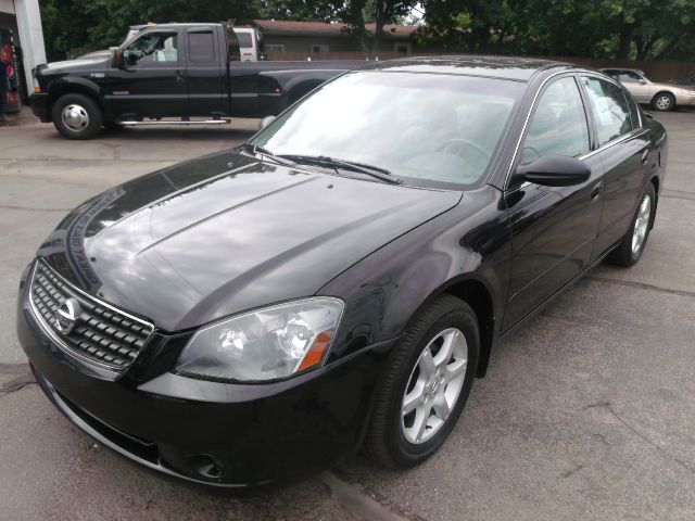 Nissan Altima 2005 photo 1