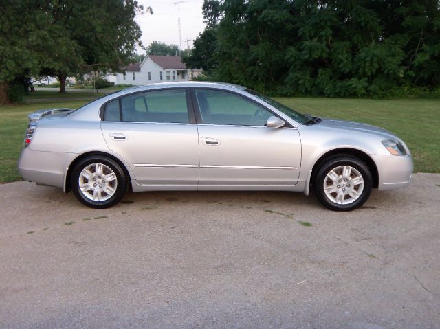 Nissan Altima 2005 photo 4