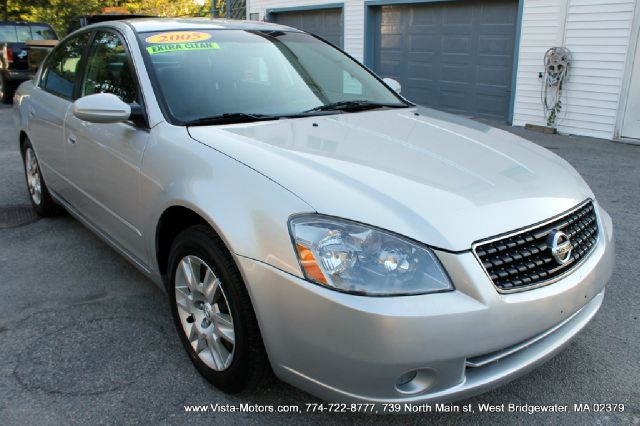 Nissan Altima 2005 photo 3