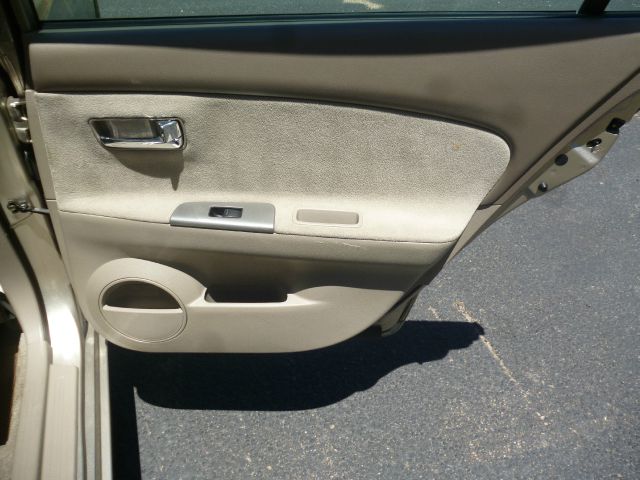 Nissan Altima 2005 photo 11