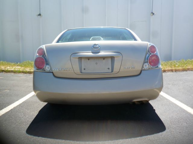 Nissan Altima 2005 photo 22