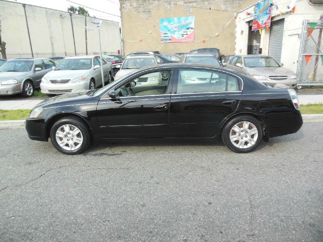 Nissan Altima 2005 photo 3