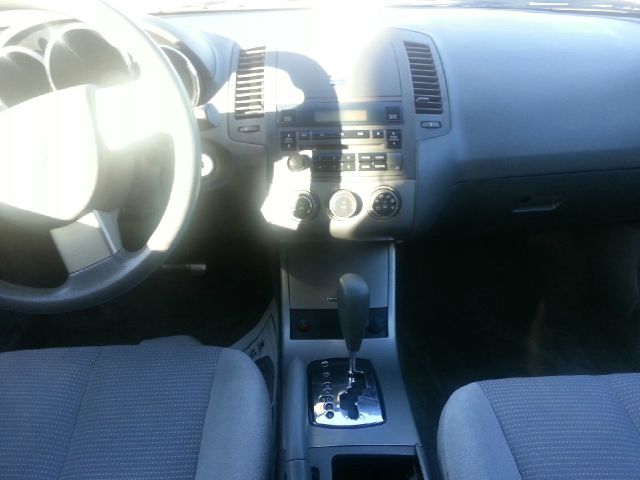 Nissan Altima 2005 photo 3