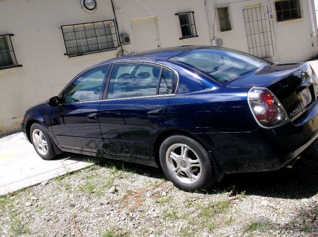 Nissan Altima 2005 photo 1