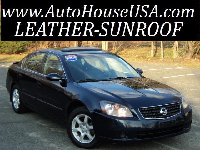 Nissan Altima SLT Quad Cab 2WD Sedan