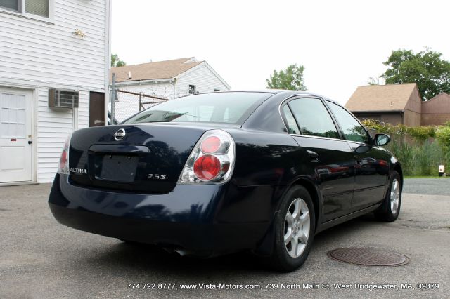 Nissan Altima 2005 photo 4