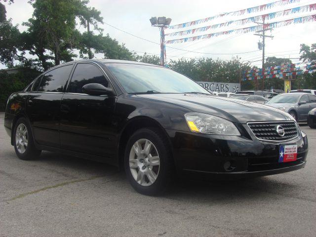 Nissan Altima 2005 photo 4