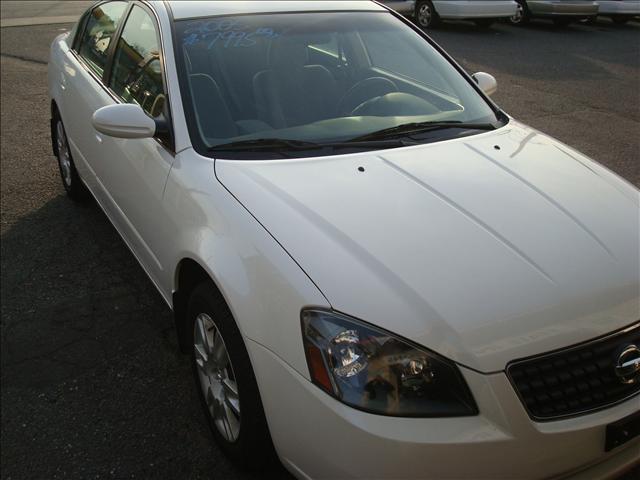 Nissan Altima 2005 photo 3