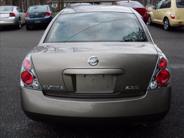 Nissan Altima 2005 photo 5