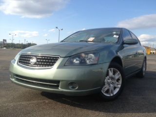 Nissan Altima 2005 photo 1