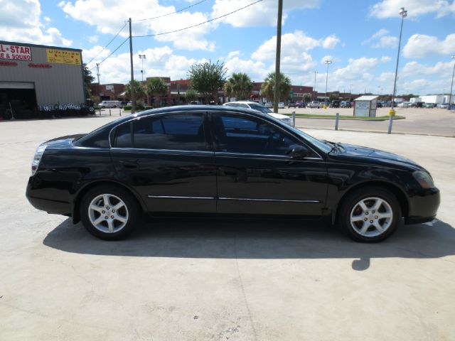 Nissan Altima 2005 photo 1