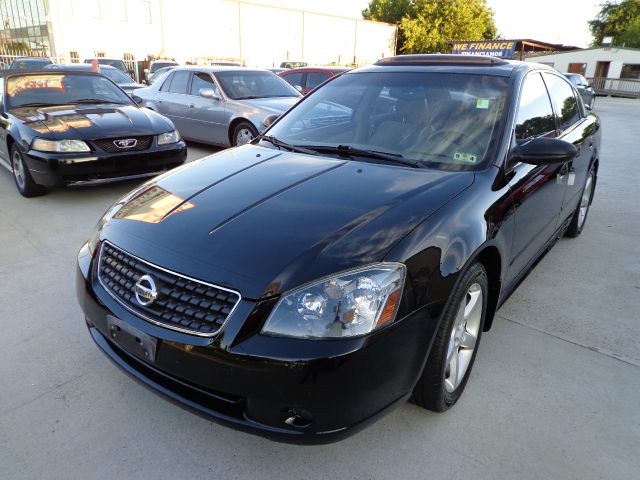 Nissan Altima 2005 photo 4