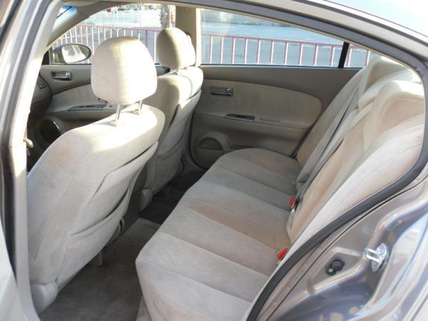 Nissan Altima 2005 photo 4