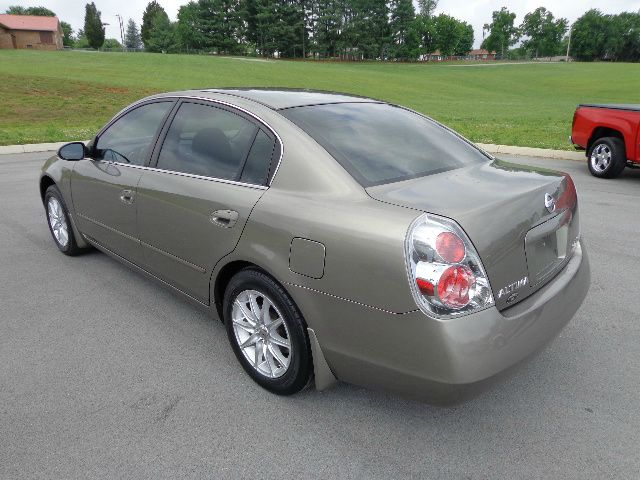 Nissan Altima 2005 photo 6