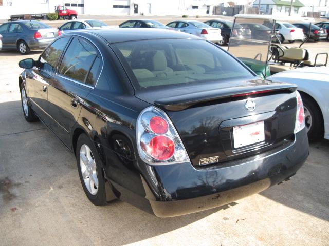 Nissan Altima 2005 photo 1