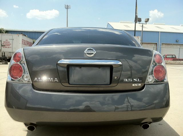 Nissan Altima 2005 photo 12