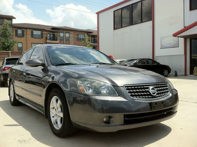 Nissan Altima 2005 photo 13