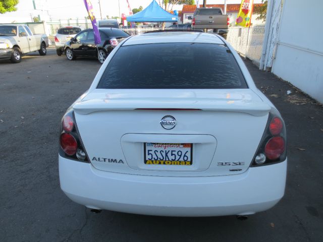 Nissan Altima 2005 photo 13