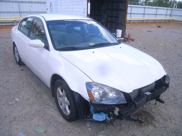 Nissan Altima 2005 photo 1