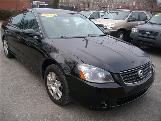 Nissan Altima 2005 photo 1