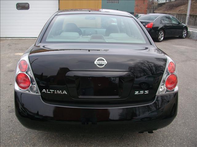 Nissan Altima 2005 photo 4