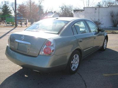 Nissan Altima 2005 photo 3