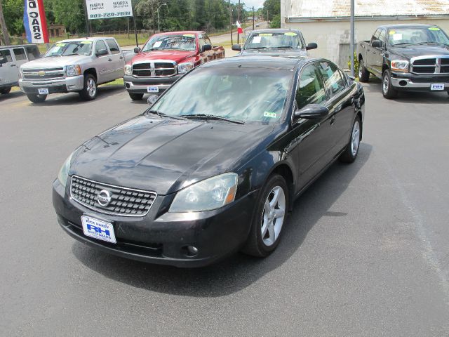 Nissan Altima 2005 photo 4