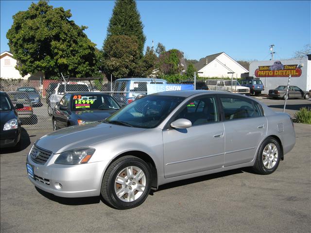 Nissan Altima XR Sedan