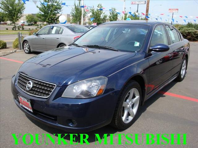 Nissan Altima Unknown Sedan