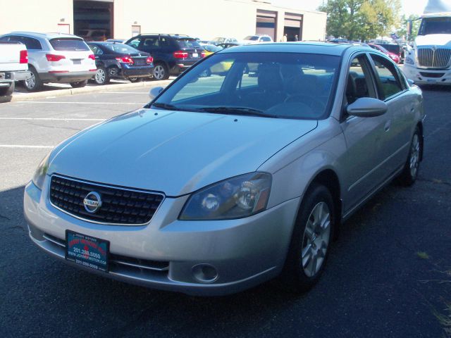 Nissan Altima 2005 photo 3