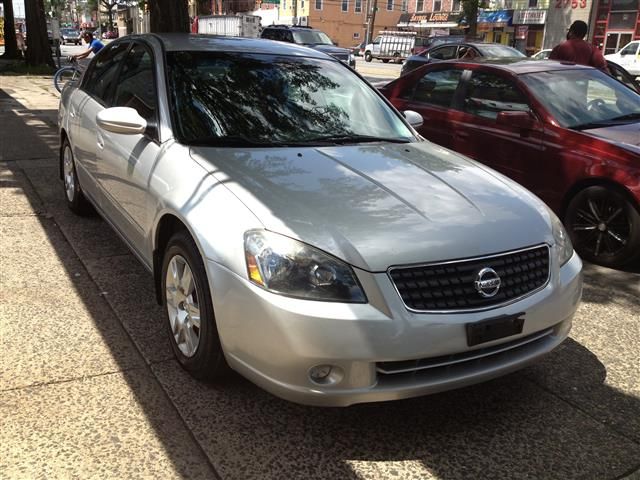 Nissan Altima 2005 photo 4