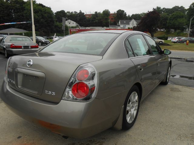 Nissan Altima 2005 photo 0