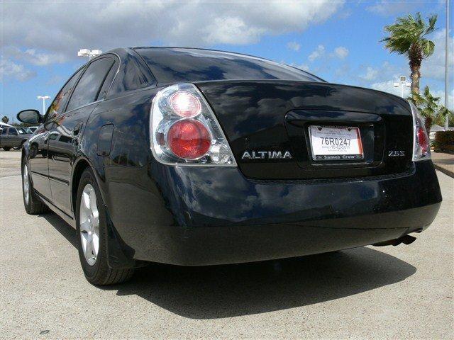 Nissan Altima 2005 photo 4