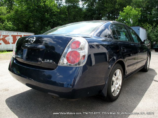 Nissan Altima 2005 photo 1