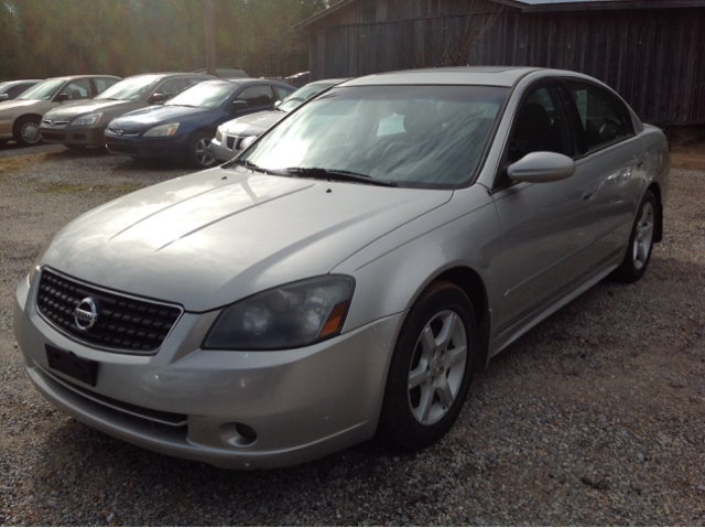 Nissan Altima 2005 photo 1