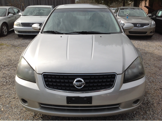 Nissan Altima 2005 photo 2