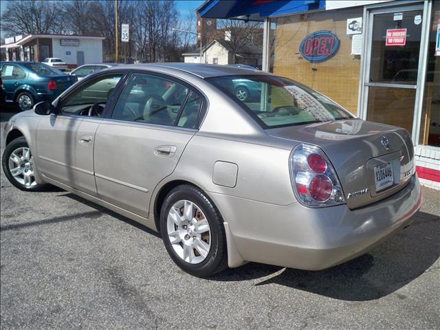 Nissan Altima 2005 photo 3