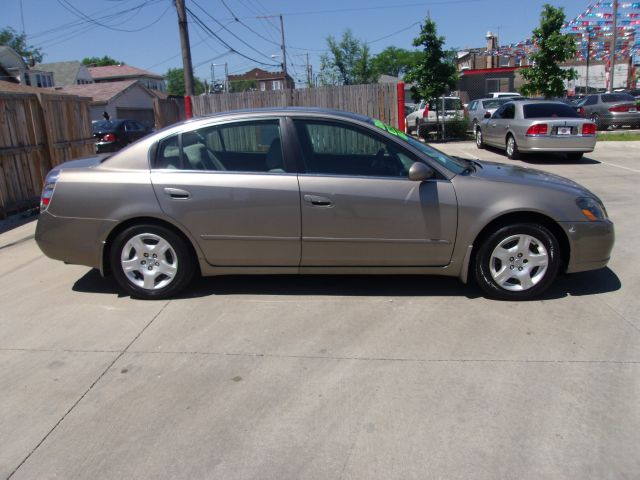 Nissan Altima 2005 photo 1