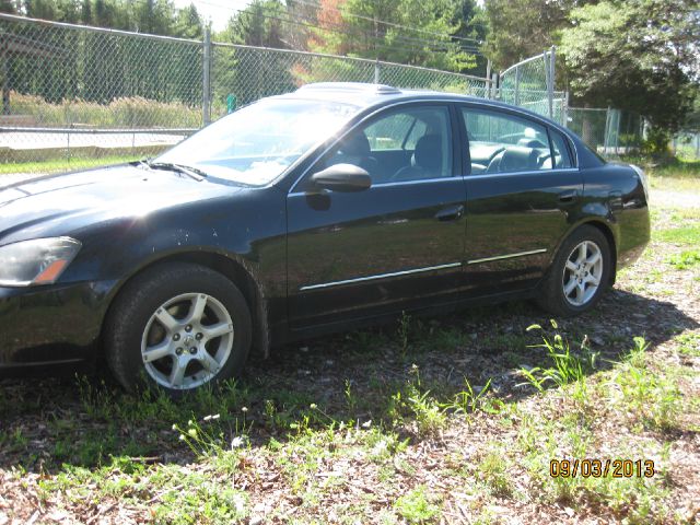 Nissan Altima 2005 photo 2