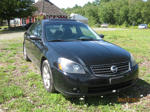 Nissan Altima 2005 photo 4