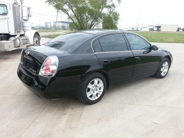 Nissan Altima 2005 photo 4