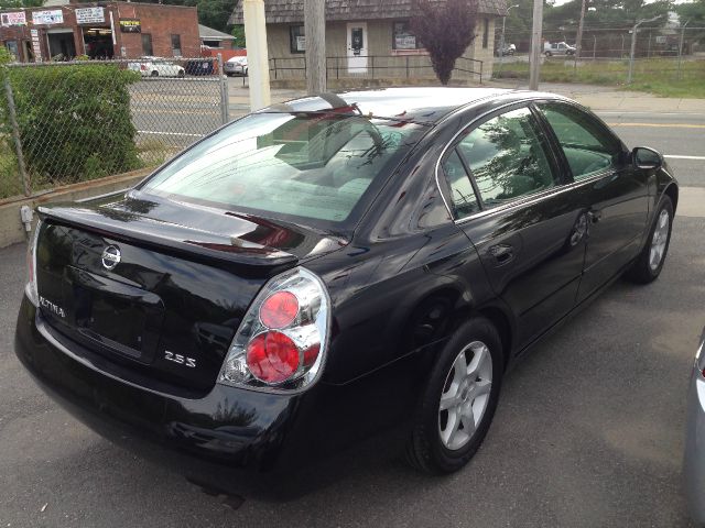 Nissan Altima 2005 photo 1