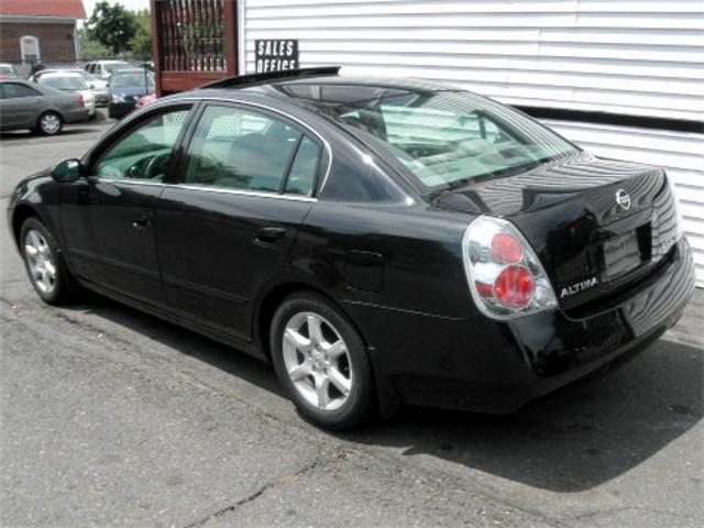 Nissan Altima 2005 photo 4