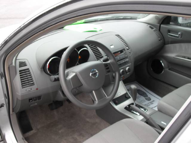 Nissan Altima 2005 photo 4