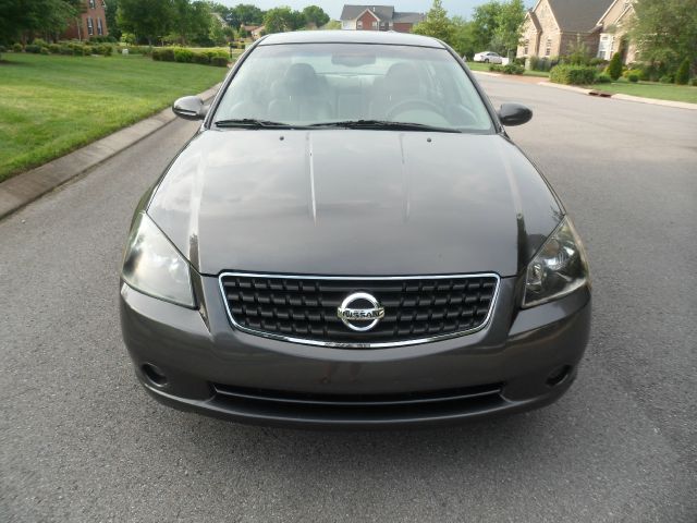 Nissan Altima 2005 photo 3